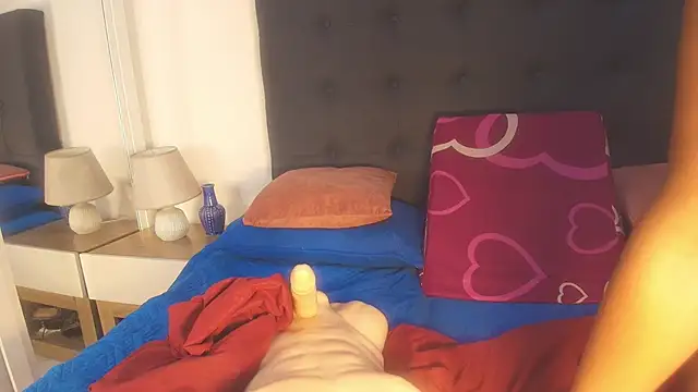 Evelonga 707 online show from 02/25/26, 07:12