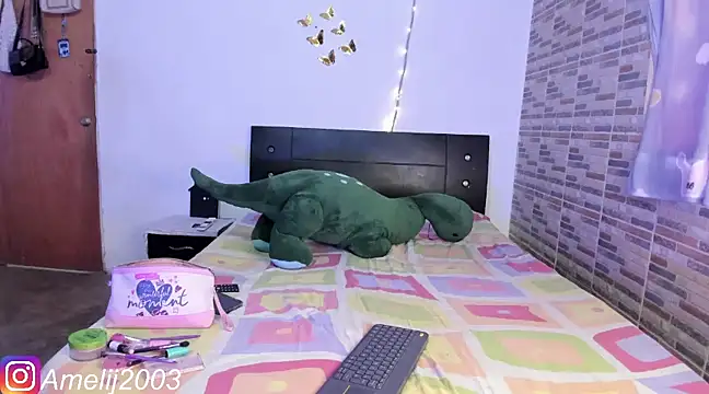  Amelia Johns  online show from 03/03/25, 02:26