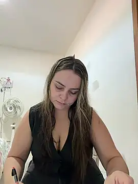 Im Amelia online show from 07/16/26, 12:55