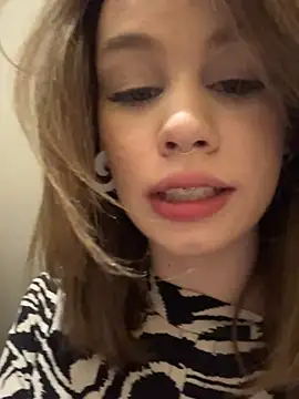 Street young online show from 02/19/25, 03:49