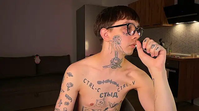 anahori  simon online show from 10/13/25, 09:48