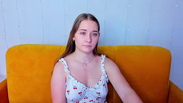 Snapshot of AlinaVice chatting on 01/05/25, 07:28 AlinaVice online show from 01/05/25, 07:28