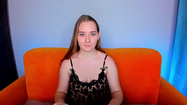 Snapshot of AlinaVice chatting on 01/20/25, 04:10 AlinaVice online show from 01/20/25, 04:10