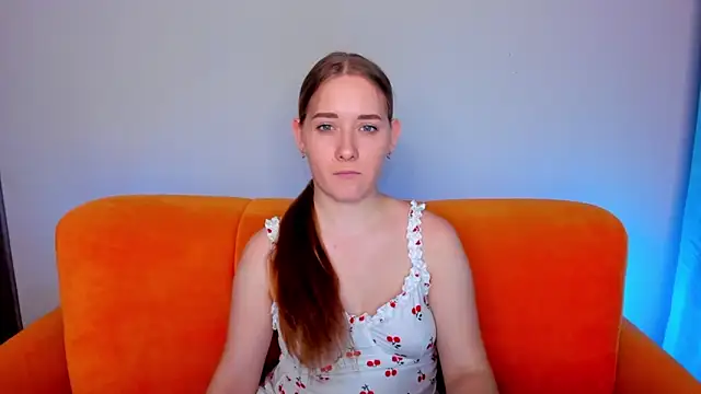 Snapshot of AlinaVice chatting on 01/21/25, 04:32 AlinaVice online show from 01/21/25, 04:32