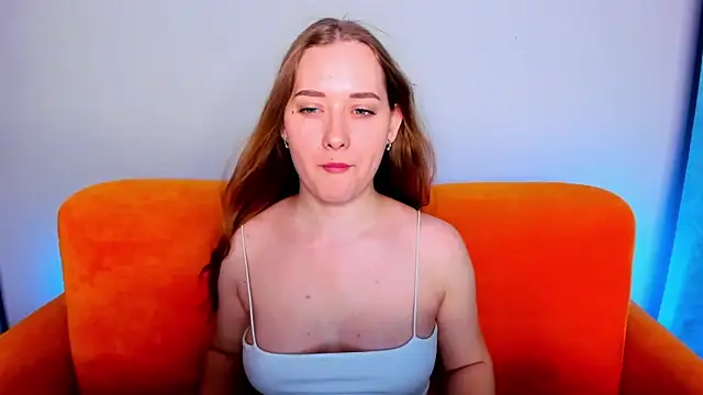 Snapshot of AlinaVice chatting on 03/07/25, 07:19 AlinaVice online show from 03/07/25, 07:19