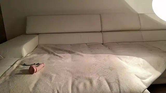 sexyLolia11 online show from 10/06/25, 11:13