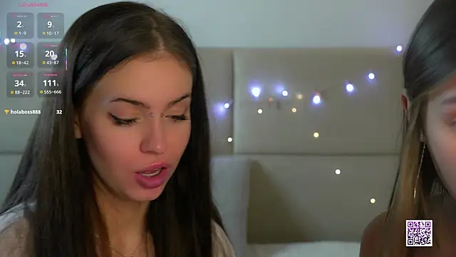 Snapshot of vivid_girls_vg chatting on 01/15/26, 07:24 vivid girls vg online show from 01/15/26, 07:24