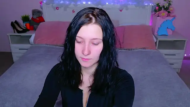 SarahStanley online show from 02/09/26, 08:02