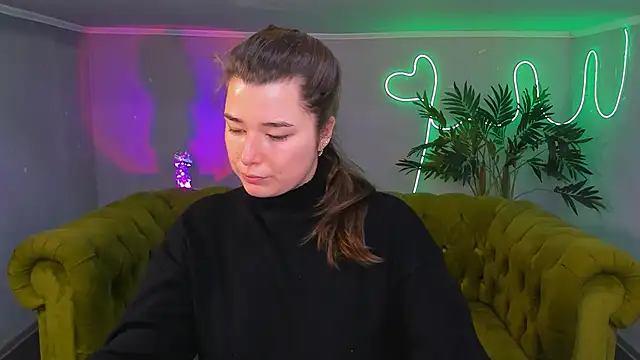  Sun Shy  online show from 01/30/25, 09:04