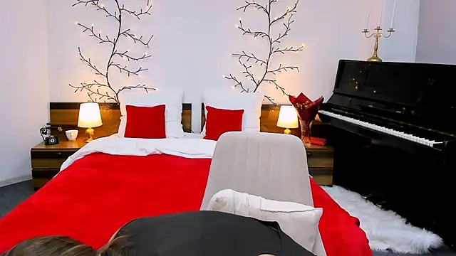  Sun Shy  online show from 02/06/25, 07:29