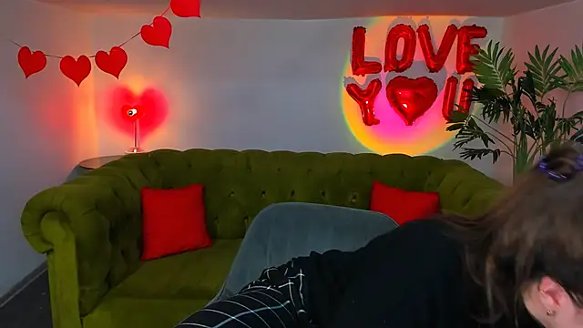  Sun Shy  online show from 02/20/25, 09:11