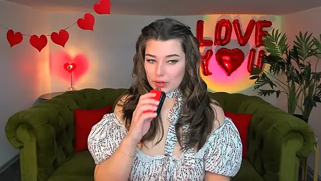  Sun Shy  online show from 03/06/25, 04:28