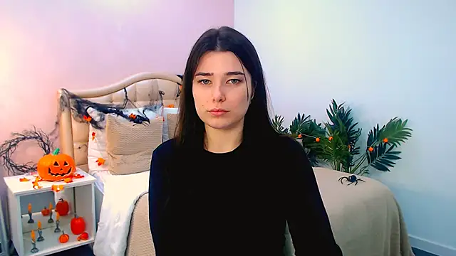  Sun Shy  online show from 11/10/25, 01:10