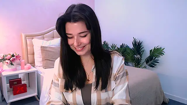  Sun Shy  online show from 12/03/25, 01:31