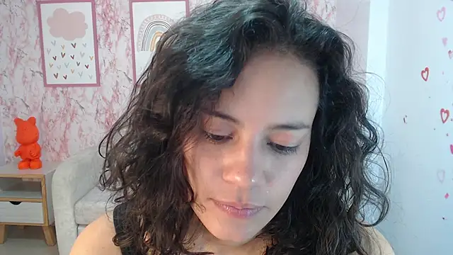 Tyna ch online show from 02/28/25, 04:31