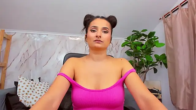 JennaPrice online show from 01/10/25, 03:37