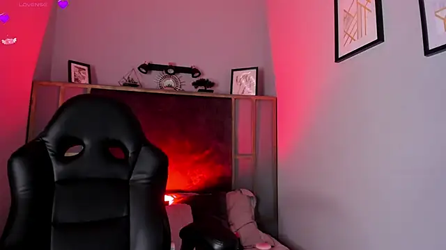 Valkiria ponce online show from 03/21/25, 01:45