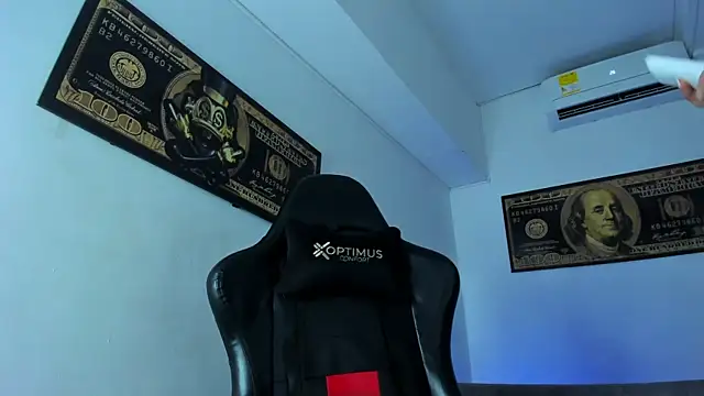 SaraRoy  online show from 03/04/25, 12:22