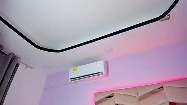 SaraRoy  online show from 09/15/25, 07:36