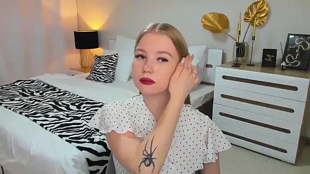 shy  lady online show from 01/16/25, 06:27