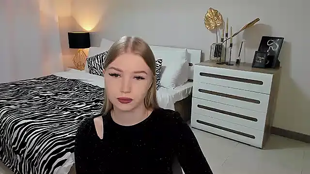 shy  lady online show from 03/20/25, 06:20