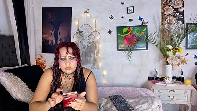 Snapshot of Kyara_Queen chatting on 07/14/26, 06:13 Kyara Queen online show from 07/14/26, 06:13