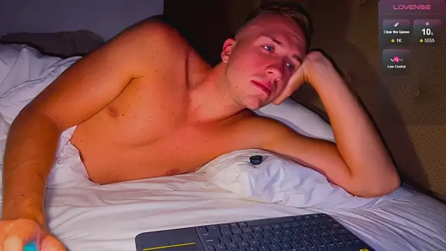 tommy cumfinger online show from 10/30/25, 08:31