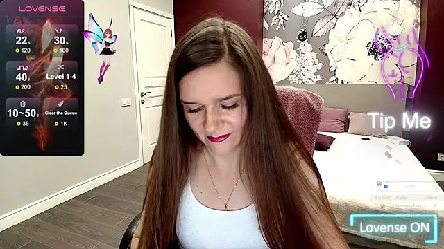 AriaGray online show from 10/02/25, 01:29