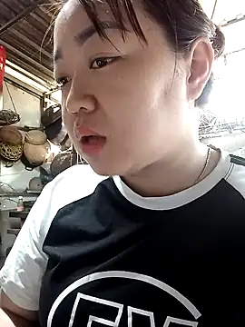 VyOanh2K online show from 02/05/25, 01:15