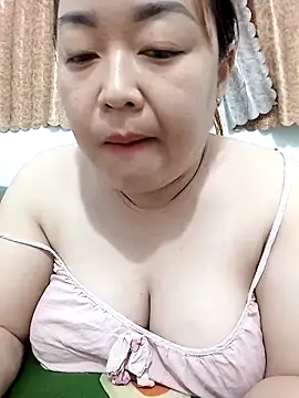 VyOanh2K online show from 02/24/26, 03:54