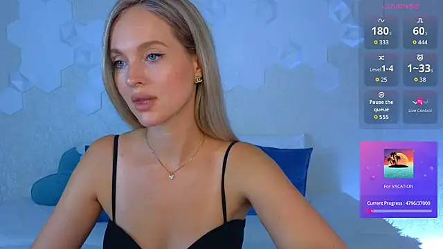 Snapshot of Lynna_Sparks chatting on 07/20/26, 04:16 Lynna Sparks online show from 07/20/26, 04:16