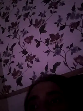 Snapshot of Raulito369 chatting on 09/14/25, 06:01 Raulito369 online show from 09/14/25, 06:01