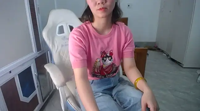 Susu204 online show from 03/21/25, 08:39