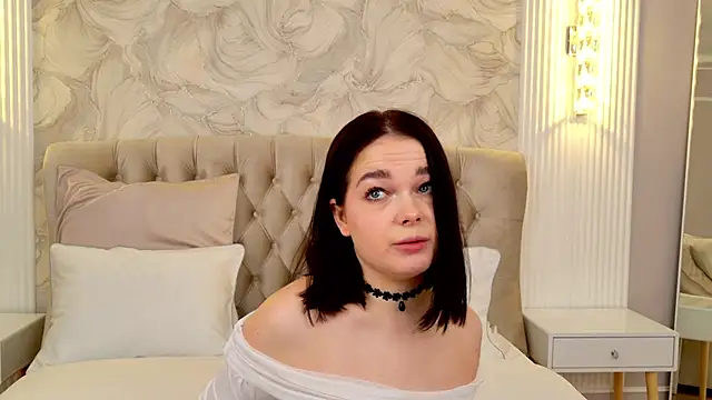 Snapshot of DeniseReese chatting on 03/04/25, 04:49 DeniseReese online show from 03/04/25, 04:49
