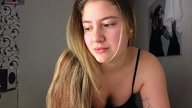 Yassyaaa online show from 01/07/25, 02:20