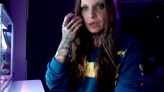 InesGold online show from 01/28/25, 06:28