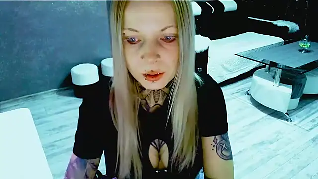 InesGold online show from 10/29/25, 08:16