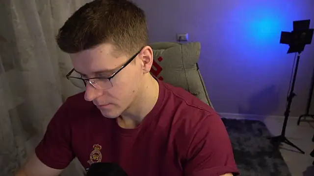 Bruno Banani online show from 11/19/25, 02:50