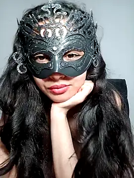 Snapshot of meral21 chatting on 03/22/25, 10:15 meral21 online show from 03/22/25, 10:15