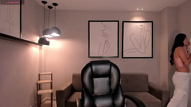 AbbyDalton online show from 11/10/25, 06:18