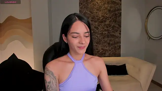 HannahJamesX online show from 01/18/25, 06:53