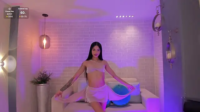 HannahJamesX online show from 12/20/25, 07:21