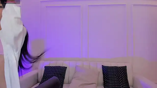 HannahJamesX online show from 02/18/26, 12:34