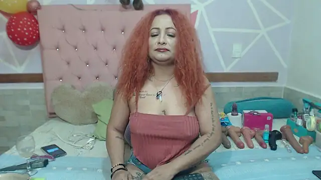 Lena lawson online show from 10/10/25, 09:03