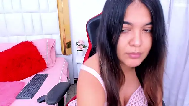 MadelineJackson online show from 01/25/25, 02:58