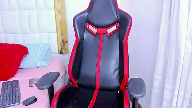 MadelineJackson online show from 02/16/25, 05:37