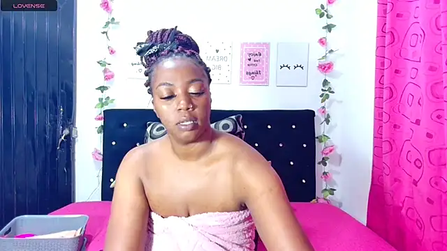 CiaraEbony online show from 10/22/25, 12:22