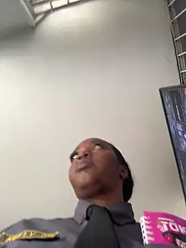 CiaraEbony online show from 04/18/26, 07:07