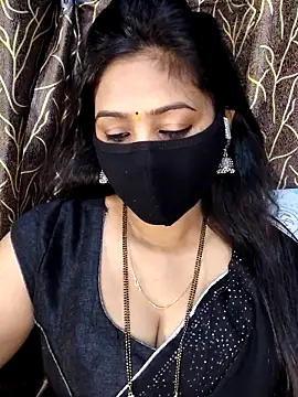 Monalisha G online show from 04/07/26, 06:47