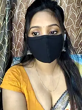 Monalisha G online show from 04/09/26, 09:36